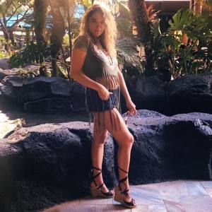 Meet your Posher, Andrea